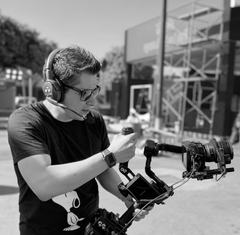 Román Galván, VR Media